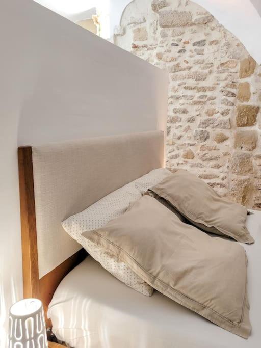 Studio Spacieux De Caractere Montaren-et-Saint-Médiers Eksteriør bilde
